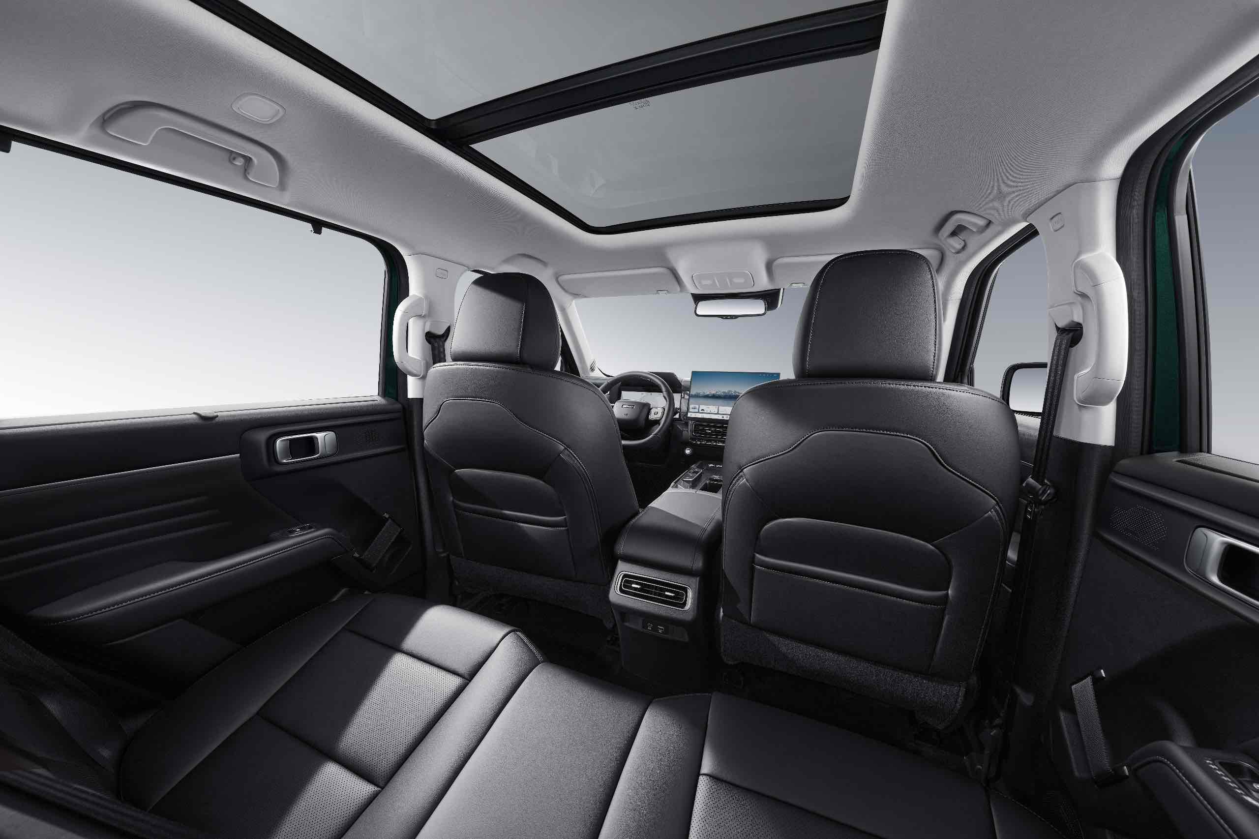 Diseño interior vehículo SUV Haval NEW H7